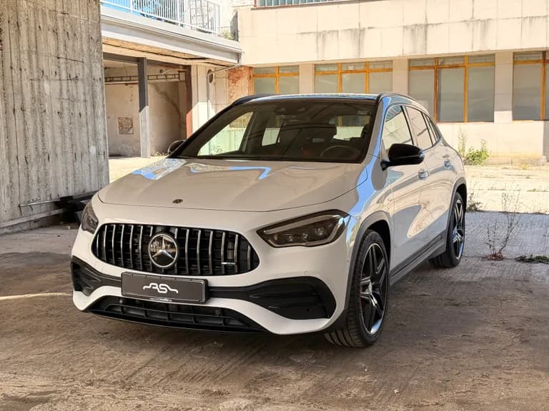 Mercedes-Benz GLA35 AMG